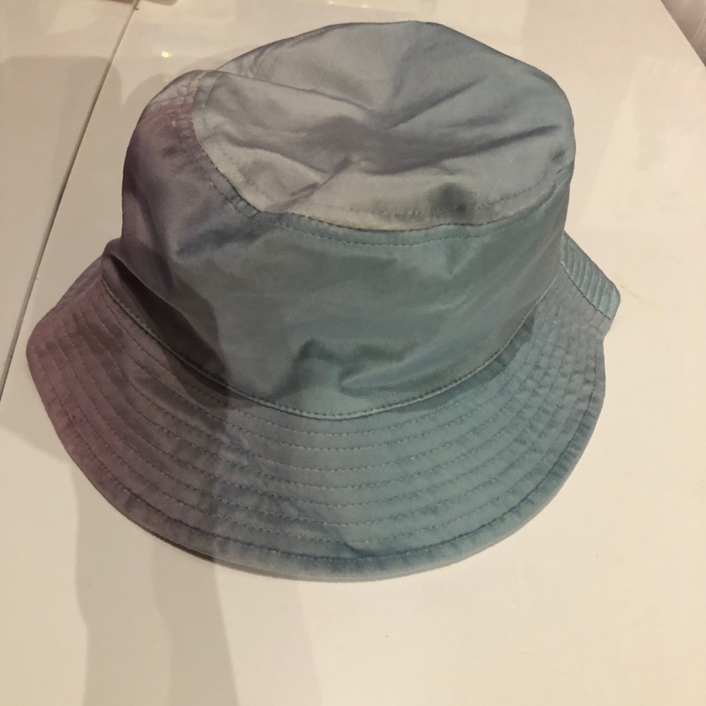 2for$20🟠Urban Outfitters Multicoloured Bucket Hat